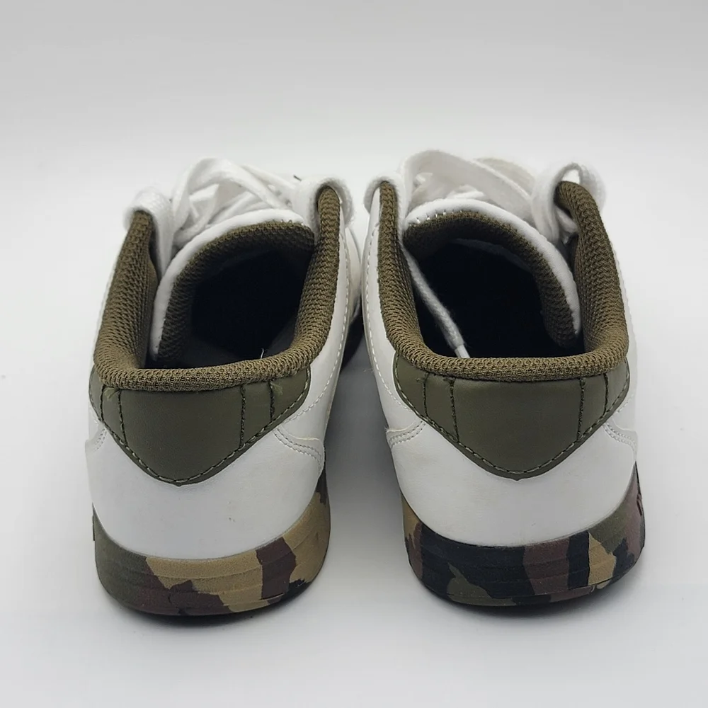 Varsity White and Camouflage Kids Sneakers Bt K-Swiss SIZE 3.5. #1549‎